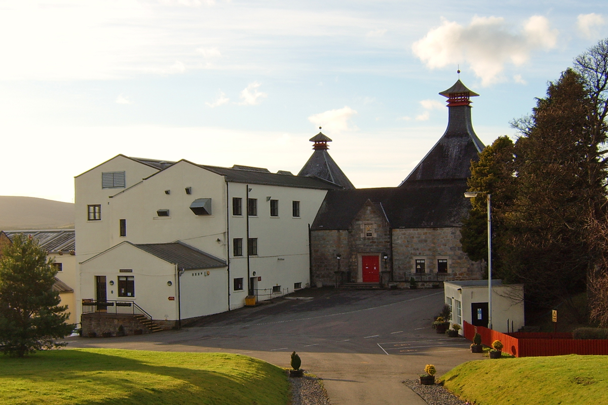 4 Day Tour- Scottish Castles Experience (from Edinburgh)